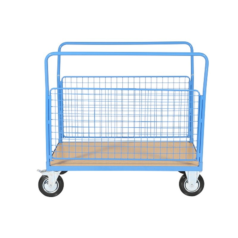 Vista de perfil del carro con 2 paredes de malla 500kg