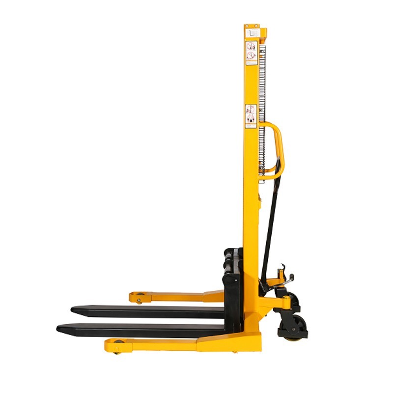 Vista de perfil del apilador 1000kg horquillas regulables
