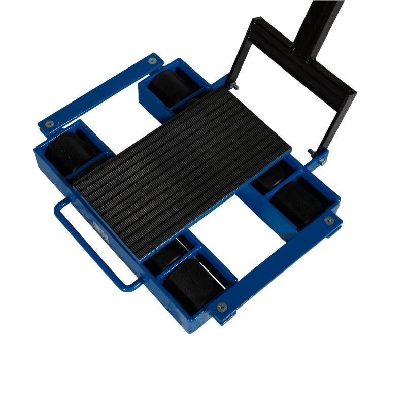 Vista desde arriba de la plataforma de la tanqueta girotaria 6 toneladas