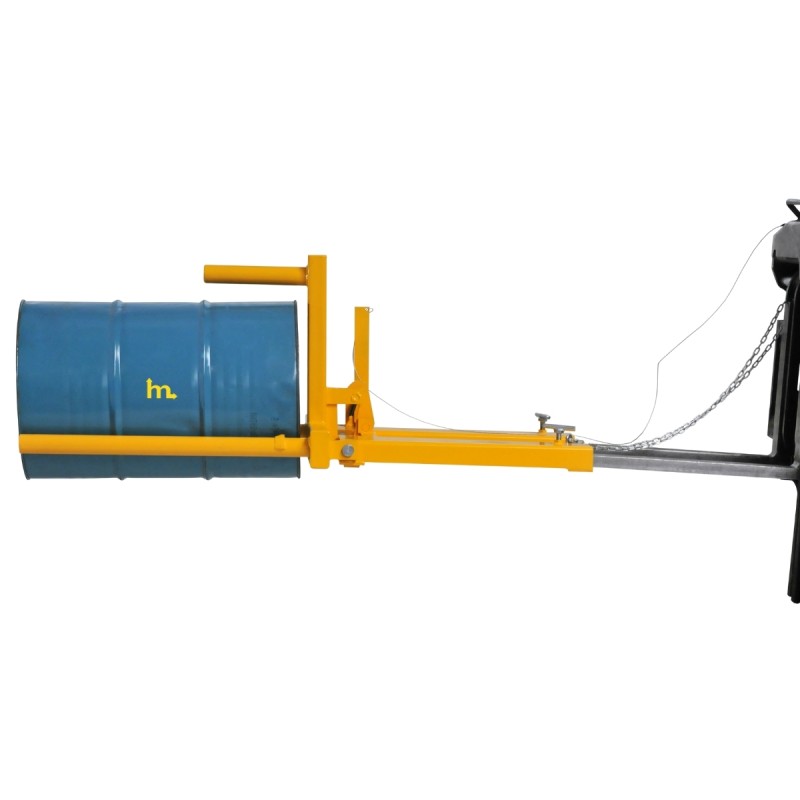 Vista de perfil del Manipulador de bidones para carretilla elevadora 400kg en apilador