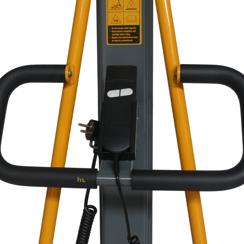 Vista de la caja de control del apilador Semi Eléctrico Puesto de trabajo 250Kg - Elevación 1500 mm