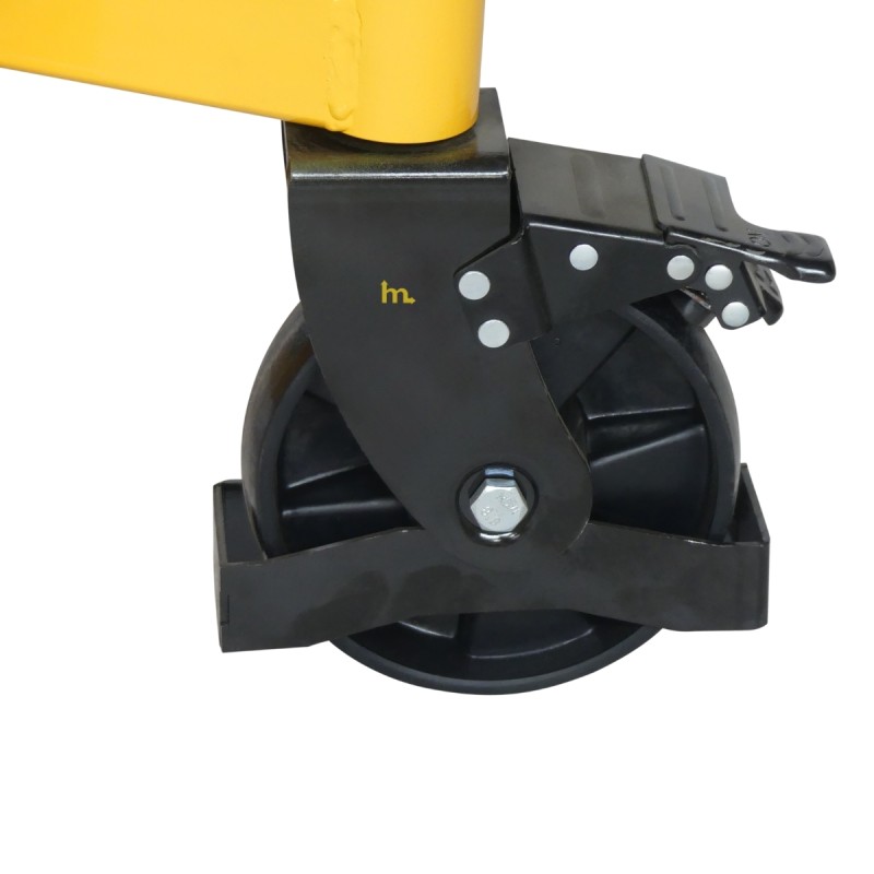 Vista de las ruedas del apilador Volteador De Bidones 450 Kg -  Uñas separación 850 mm para palets - Elevación 1600 Mm