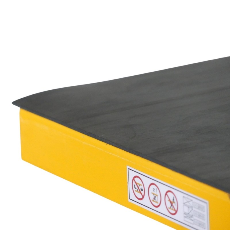 Zoom sobre la alfombrilla antideslizante para mesa elevadora con plataforma 1016 x 510 mm